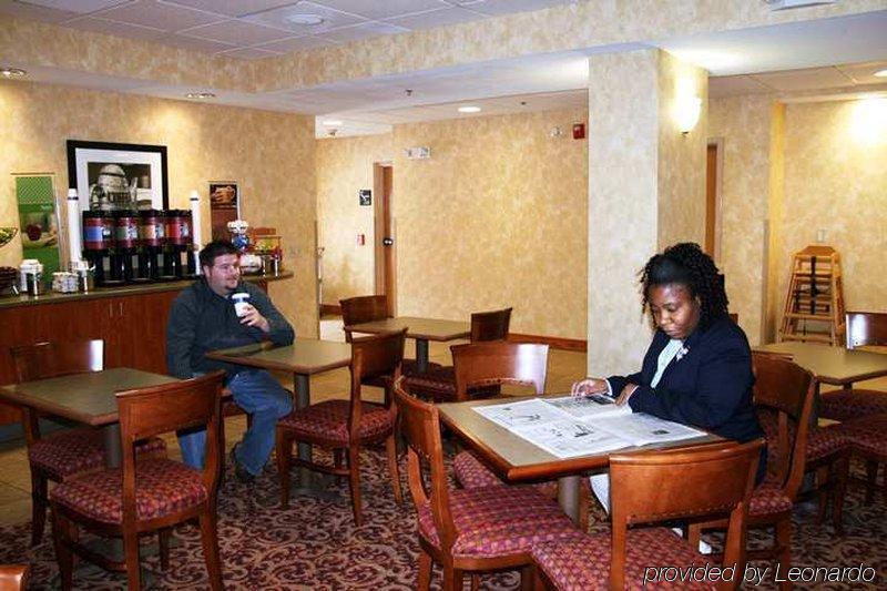 Hampton Inn Muskegon Muskegon Heights Restaurant bilde